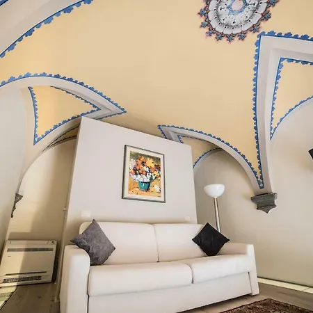Il Teatro Romano Suites Apartment