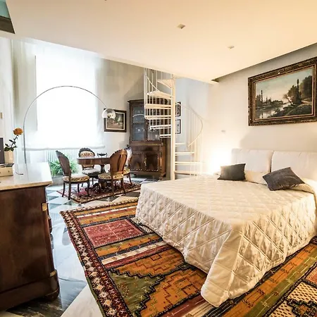 Il Teatro Romano Suites Apartment *