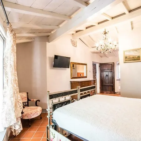 Apartment Il Teatro Romano Suites